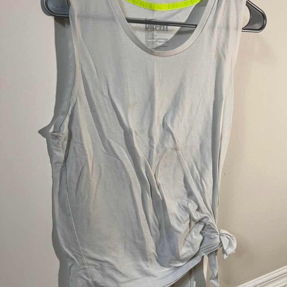 SOLD

Nike Women's White Tank Top with Side Knot